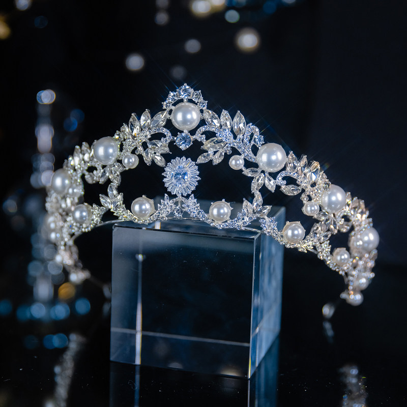 Japan-ROK wedding bridal styling wedding crown inlaid with retro wedding dress Toast Toast with Toast Dress for the Wedding Dress