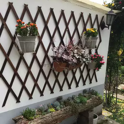 Anti-corrosion wood climbing pergola Courtyard fence grid flower rack Balcony fence wall Garden vegetable garden wooden fence Outdoor