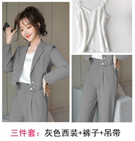 Пиджак классического кроя, штаны, эффект подтяжки