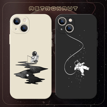 Astronaut space is suitable for apples 12 mobile phone shell 13promax cute couple 11 male and female iphonixr personality se2 cute mini tide 6 liquid silicone xs soft shell