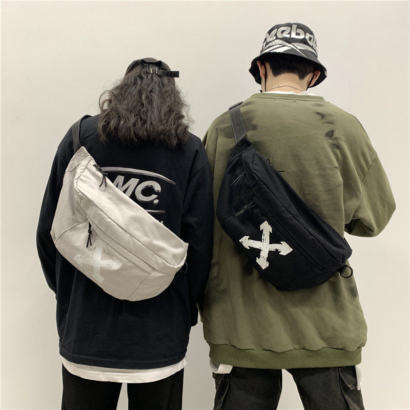Ins Japanese Harajuku Street Trend Hip-Hop Large-capacity Sports Chest Bag Men's Hong Kong Style Retro College Student Messenger Bag