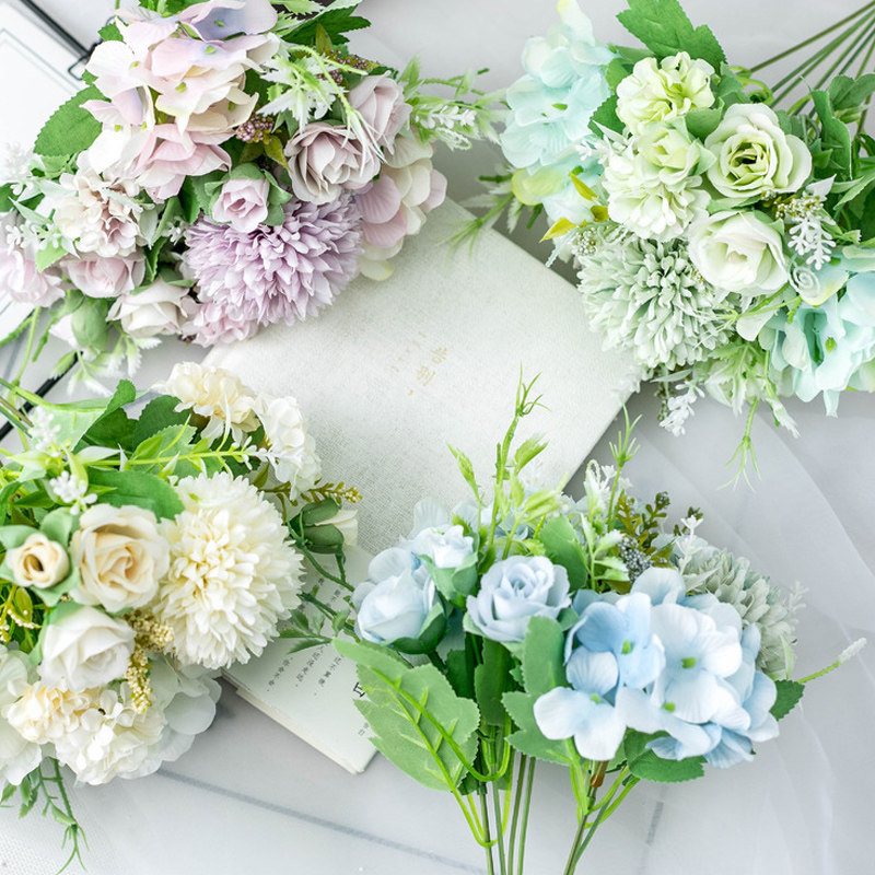 Nordic hand-held simulation bouquet dry flower ornaments fake flowers Plastic flowers Living room bedroom dining table mixed flower arrangement decoration