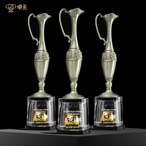 Zhuohe Metal Trophy Customized Creative Vase Golf One Hole Golden Globe Award Competition Souvenir