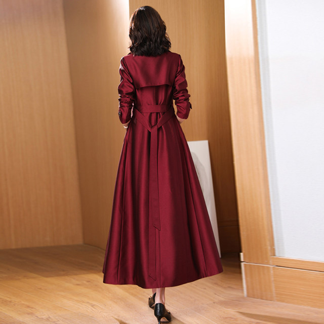 ເສື້ອຢືດ Burgundy trench spring and autumn women's slim fit 2024 new high-end popular coat long over-the-knee coat 3113