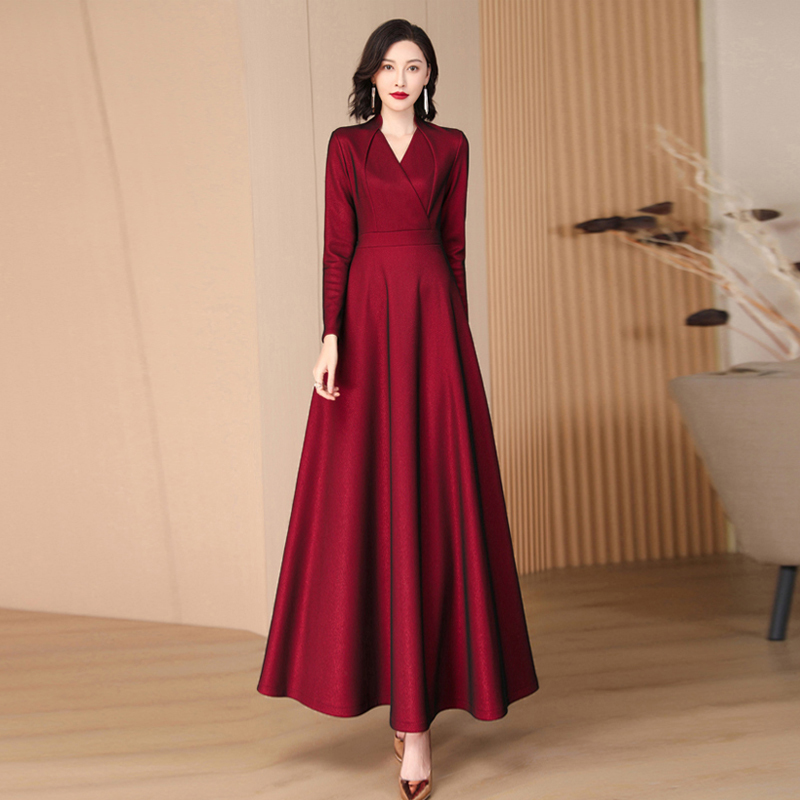 Burgundy Spring and Autumn New Chinese-Style Dress, Long-Sleeved, Waist-Cinching, Long Skirt, Elegant, Slim-Fitting, Flared Skirt, Ankle-Length 1628 Burgundy Spring and Autumn New Chinese-Style Dress, Long-Sleeved, Waist-Cinching, Long Skirt, Elegant, Slim-Fitting, Flared Skirt, Ankle-Length 1628