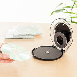 일본 CD-ROM 수리는 수동으로 쉽게 수행 할 수 있습니다
