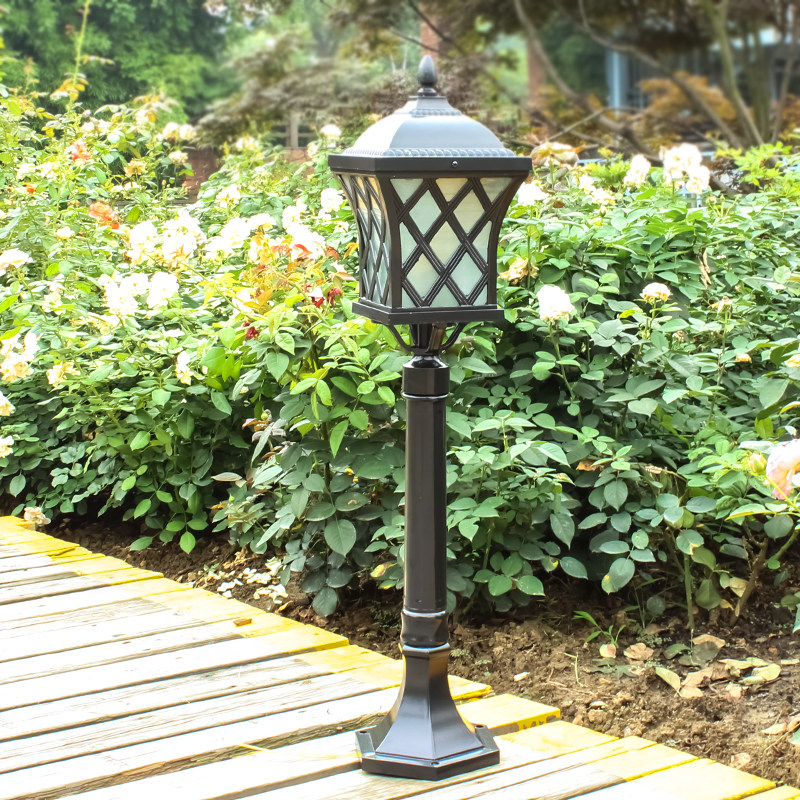 Lawn lamp LED European antique villa outdoor lamp garden waterproof garden lamp outdoor landscape garden lighting