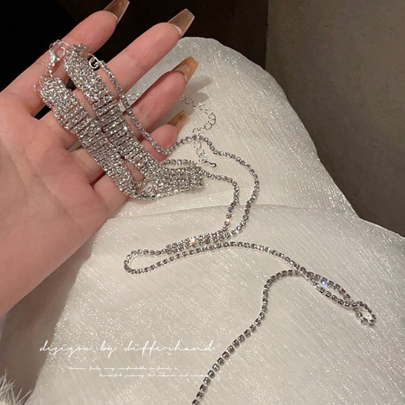 Necklace Accessories Women's Chest Chain Jewelry Pure and Sexy Body Chain Internet Celebrity Versatile Clavicle Chain Sweet and Cool Spicy Girl Chain