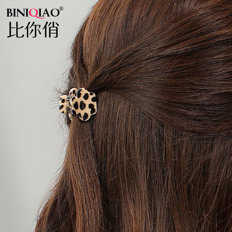 Korea BAO WEN small clip hair clip Bangs clip Small clip hair clip Flower hair trim clip bear hair accessory