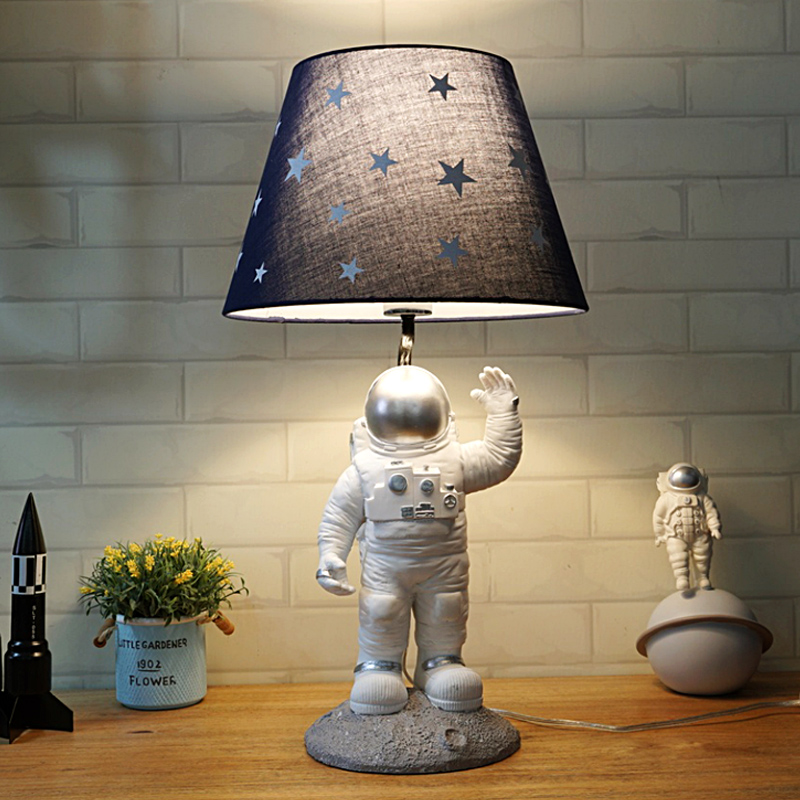 Astronaut Children's Room Lamp Brief Creative Personality Modern Cartoon Men's Kids Bedroom bedhead Lamp