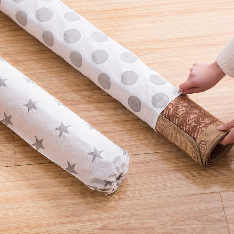 Warm love the new unwoven cloth cloth damp and dust resistant to contain the mat straw mat straw mat 1 5 1 8 m cover round cover