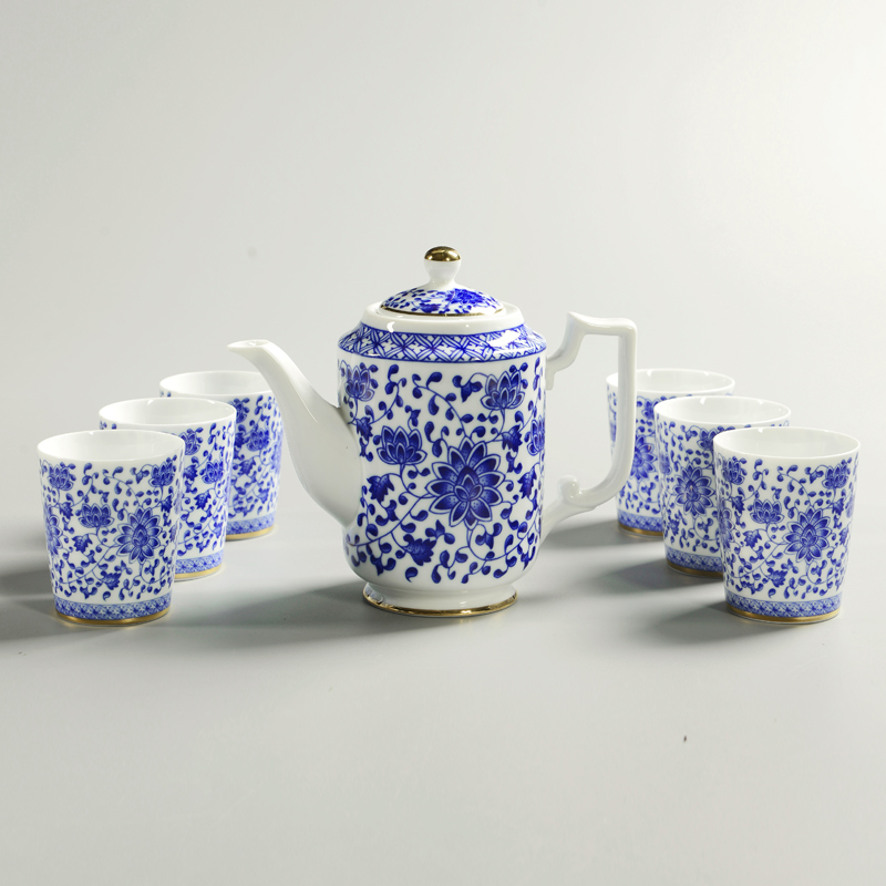 The pavilion tea set household ceramic cup European cups of a complete set of kung fu a pot of tea six cups of cold water