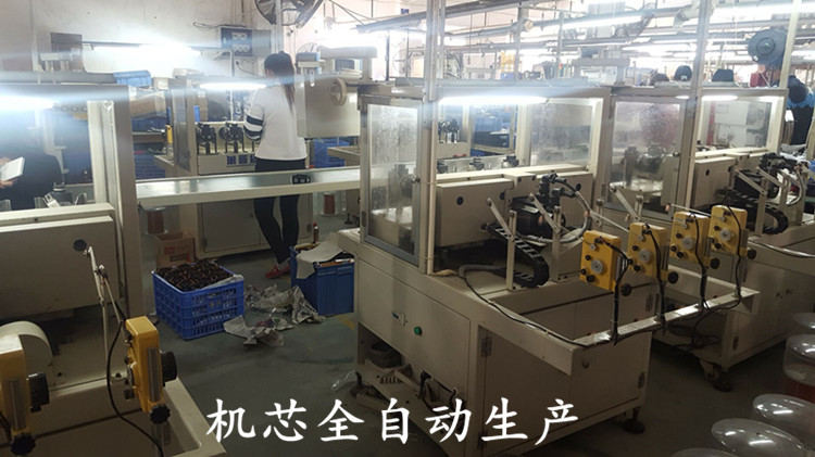 Quạt công nghiệp treo tường quạt công suất cao treo tường quạt điện nhà máy thương mại mạnh quạt lớn sàn sừng - Quạt điện quat dieu hoa media
