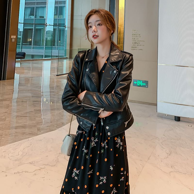 ngắn lỏng Hàn Quốc phiên bản 2020 mùa xuân mới sinh váy phụ nữ da áo khoác của Speight pu đầu máy áo khoác đen