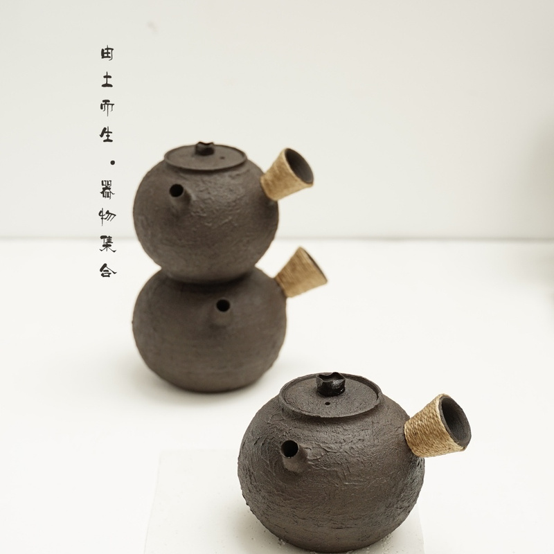 Pottery Studio Handmade Coarse Pottery Side-Handle Teapot for Home Use, Original Clay Large-Capacity Direct-Fire Teapot