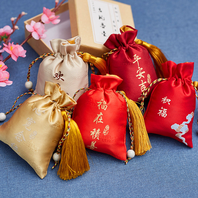 End of the Dragon Boat Festival fragrant bag Fragrant Bag Empty Bag Ancient Wind Hanfu brocade pocketbook pocketbook Mosquito Repellent Sachet Follicle With Carry-on Pendant