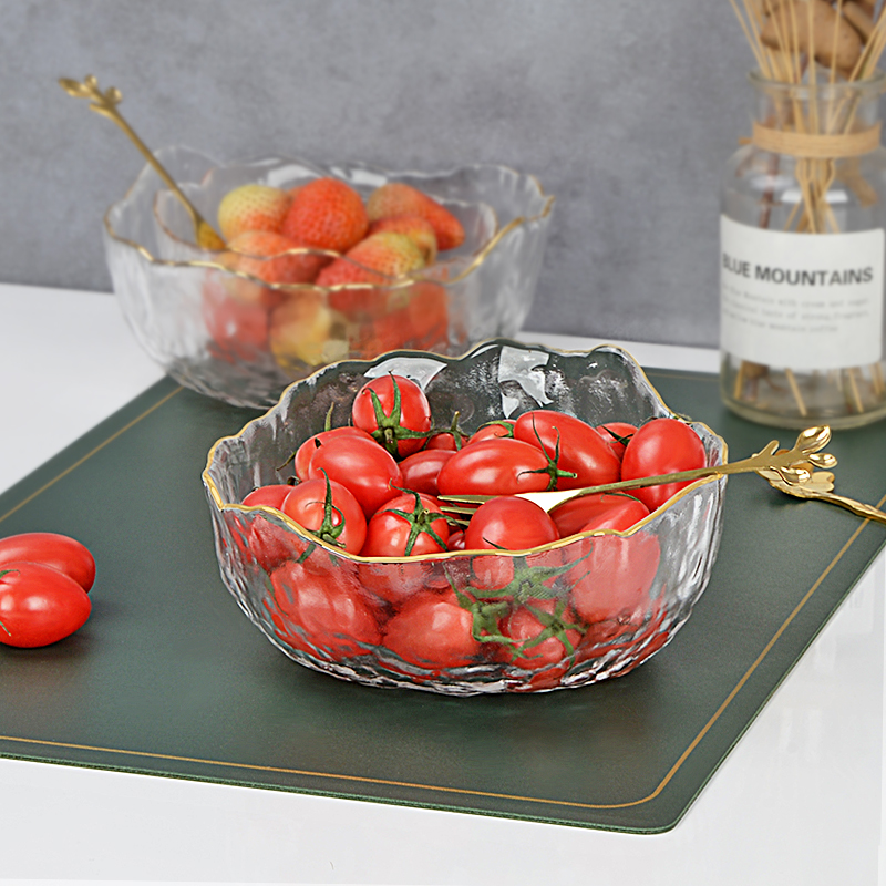 Creative modern fruit plate living room household web celebrity fruit plate tea table advanced light luxury wind glass snack plate Nordic