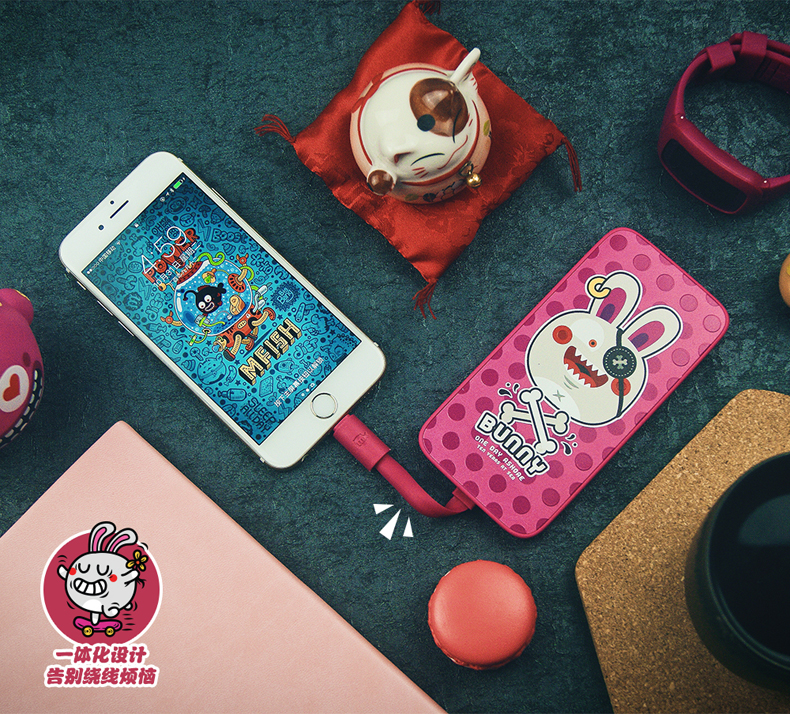 Cá đen dễ thương sạc siêu mỏng đi kèm với dòng phim hoạt hình cá tính sáng tạo Apple Huawei vivo điện thoại di động - Ngân hàng điện thoại di động sạc dự phòng xmobile