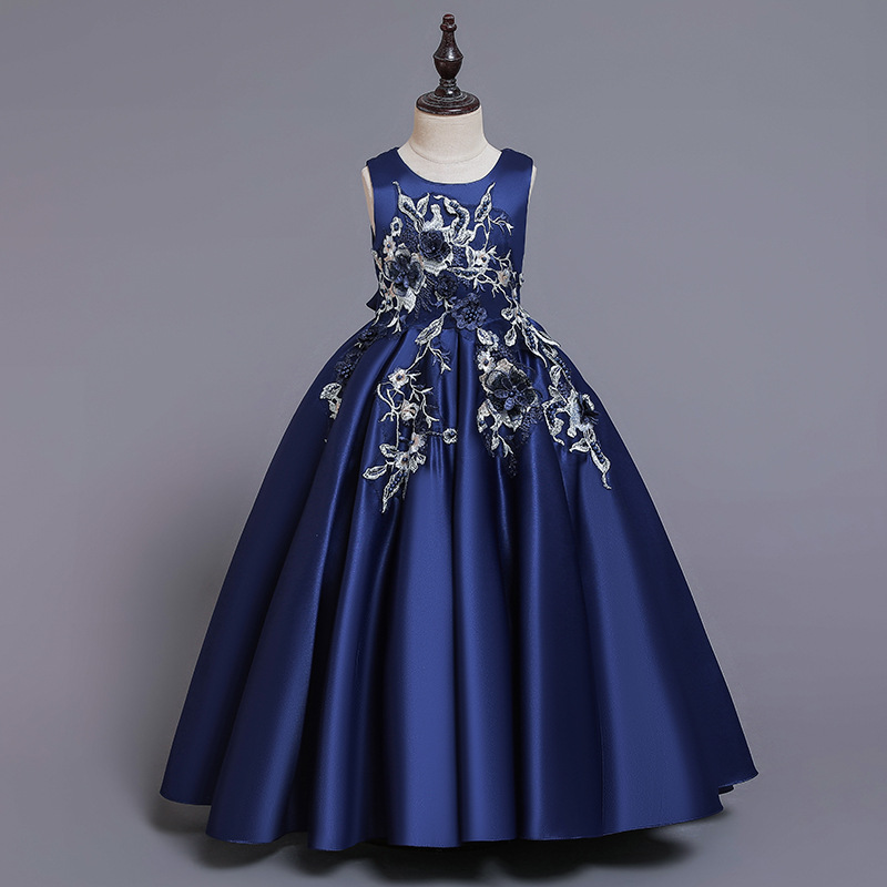 trẻ em cô gái váy váy cưới hoa con tay cao quý công chúa váy châu Âu và Mỹ chủ trì hiệu suất của màu xanh dài.