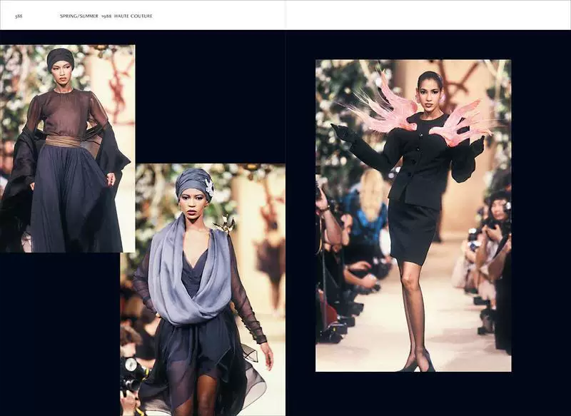 Й Yves Saint Laurent Catwalk: The Complete HAUTE COUTURECTIONS 1962-2002