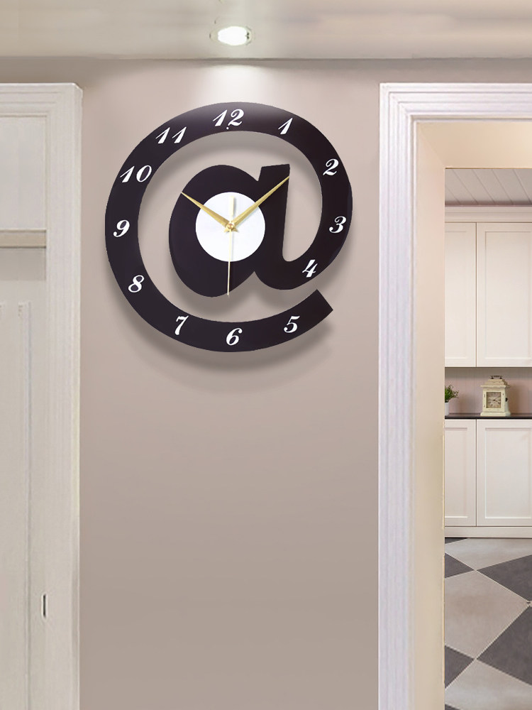 Creative personality cartoon children's wall clock Modern living room fashion watch Simple art silent hanging watch Quartz clock