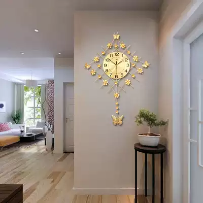 Living room modern simple swing wall clock creative fashion European wall clock personality decoration clock mute watch hall