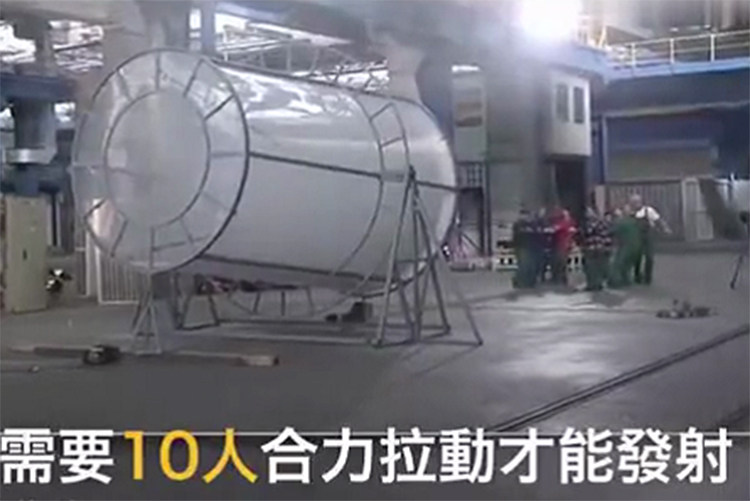 Super Air Cannon Super Large Smoke Ring Popular Science Game Props Photograph Props Scientific Experiment Shake Sound Net Red Toy