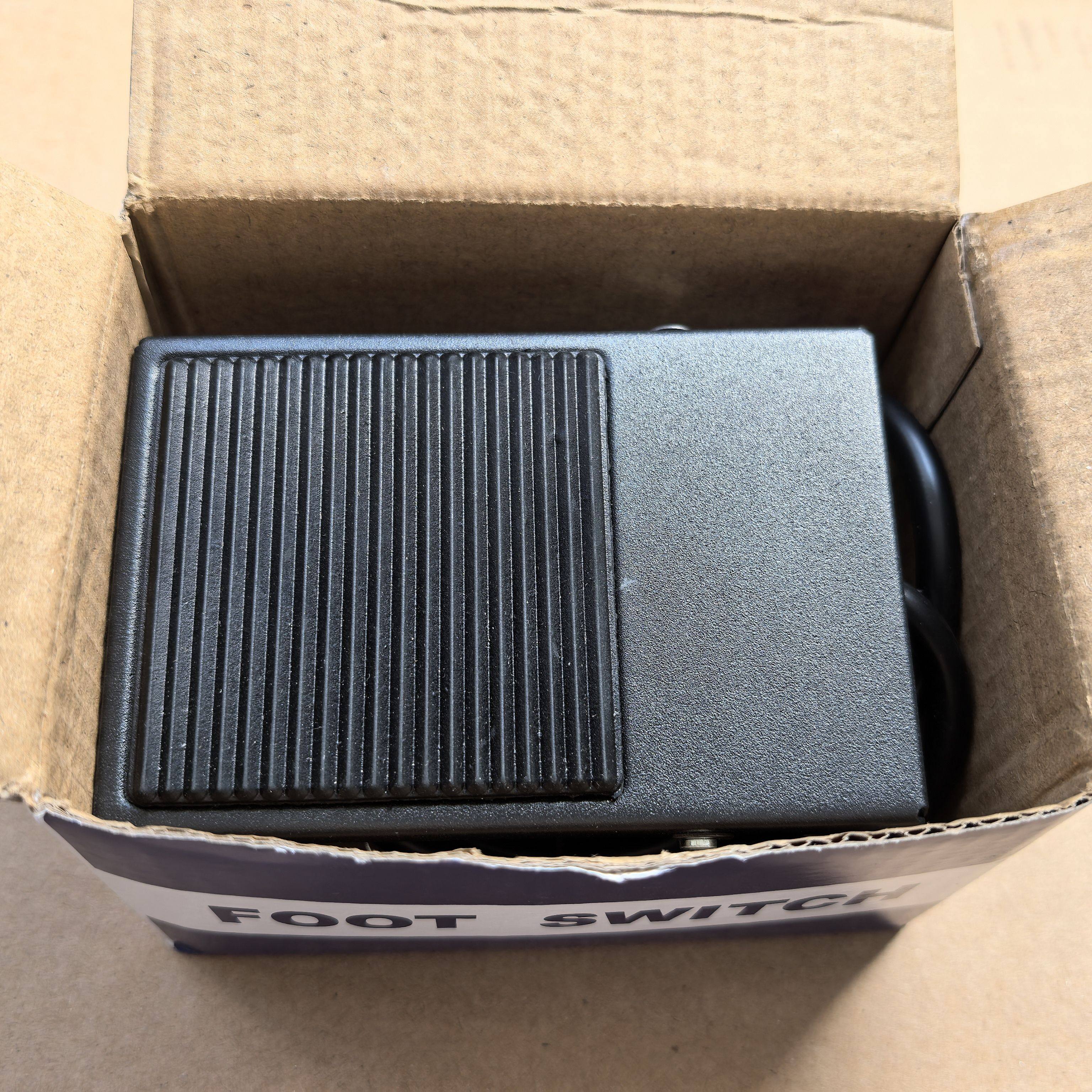 Laser Marking Machine Foot Switch Super Speed Welding Machine Foot Step Start Switch Laser Welding Foot Pedal Two or Three Holes