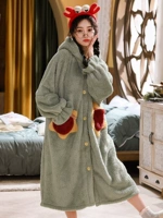 Подсолнуха и растения зеленая спальная девушка