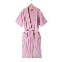 Полотенце, розовый банный халат, короткий рукав