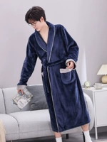 Тибетский синий пинси спящий мужчина