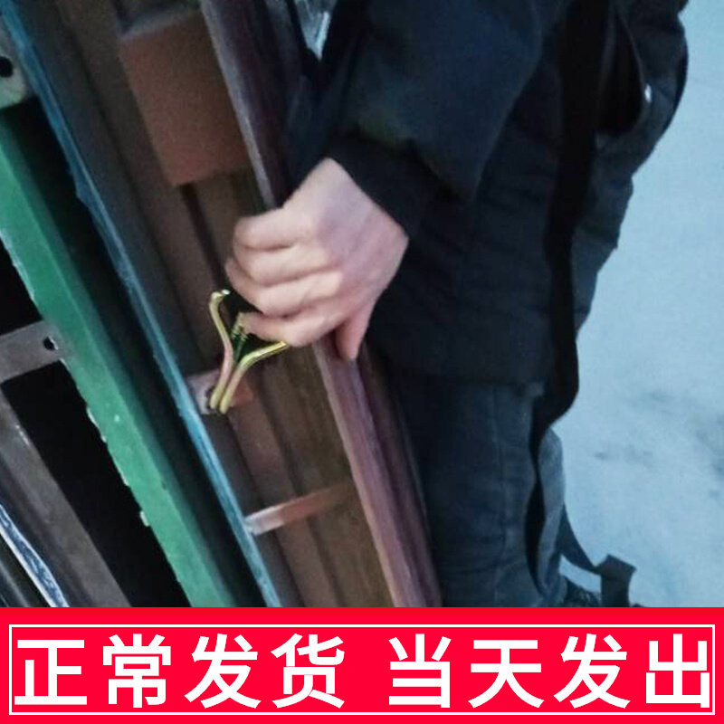 Back door god sharp weapon wooden door security door back belt handling labor-saving lifting building materials tiles up and down the stairs double shoulder rope iron hook