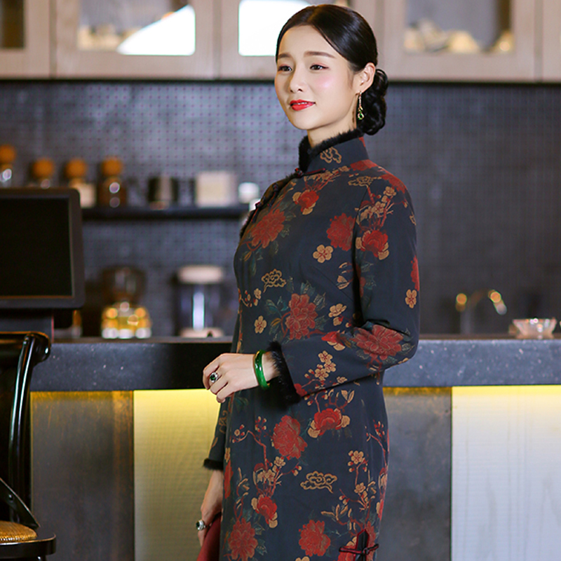 Huahua Classic High-end Incense Cloud Yarn Mother Qipao Winter Style Thickened Short Cotton Coat Retro Elegant Temperament Long Version Long Sleeve Woman