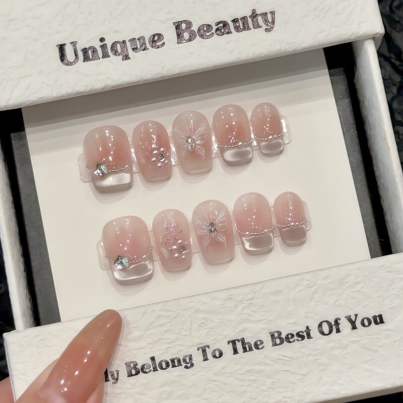 French-Style Crystal Cat's Eye Hand-Painted Chain Butterfly Elegant Handmade Wearable Nails Student Finished Nail Art for Older Children and Adults