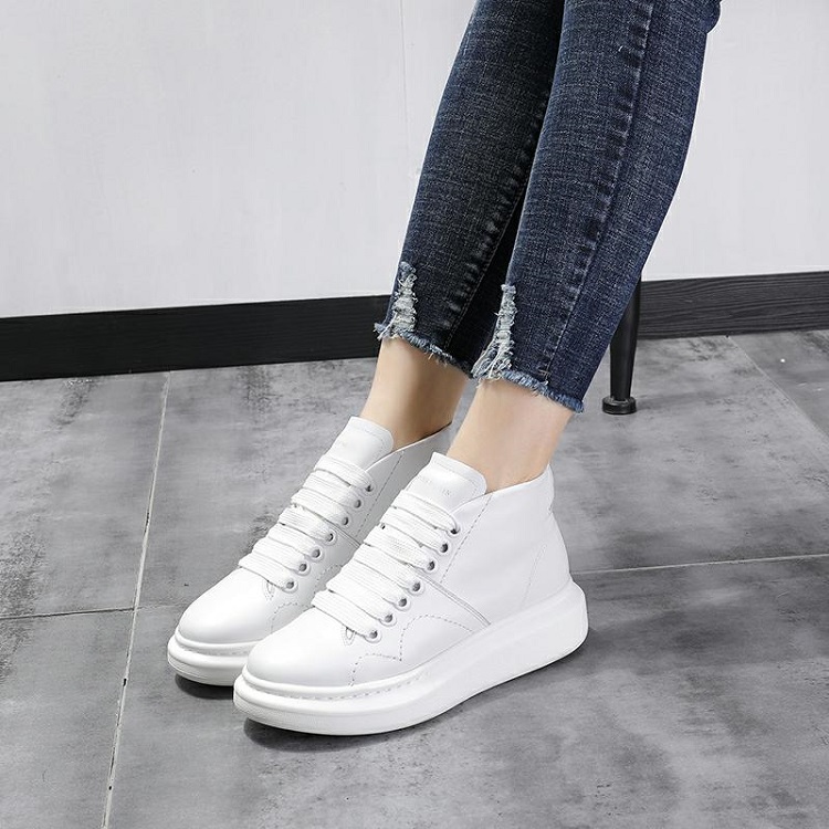 2018 mới cao-top sneakers của phụ nữ chụp đường phố nhỏ màu đen giày da hoang dã nhỏ màu trắng giày đáy dày nền tảng giày nữ nhà nước cao