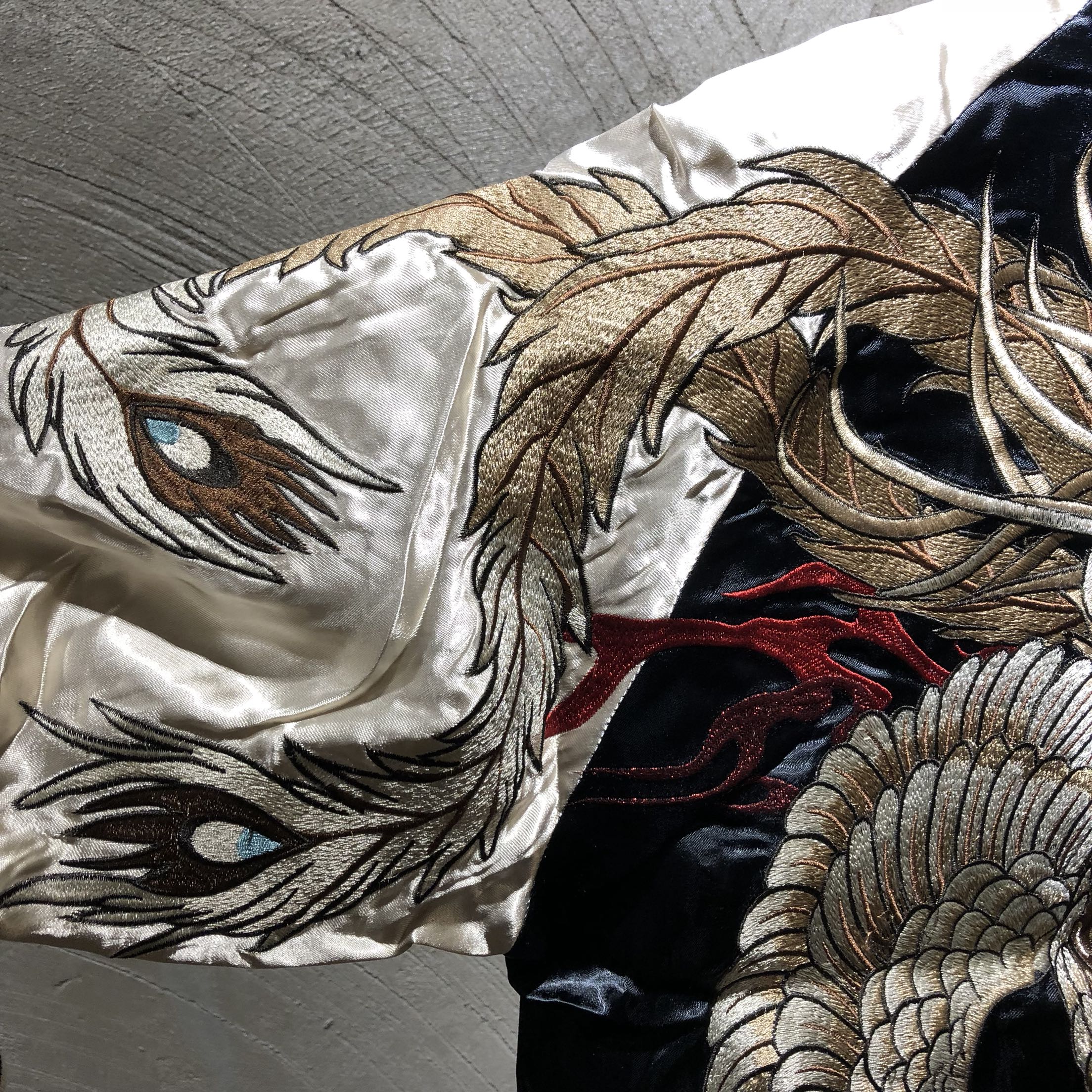 Ba tỉnh sáu mùa xuân nguyên bản Suzaku thêu áo khoác nam Yokosuka áo khoác hai mặt Phoenix Nirvana - Áo khoác đôi shop quan ao nam