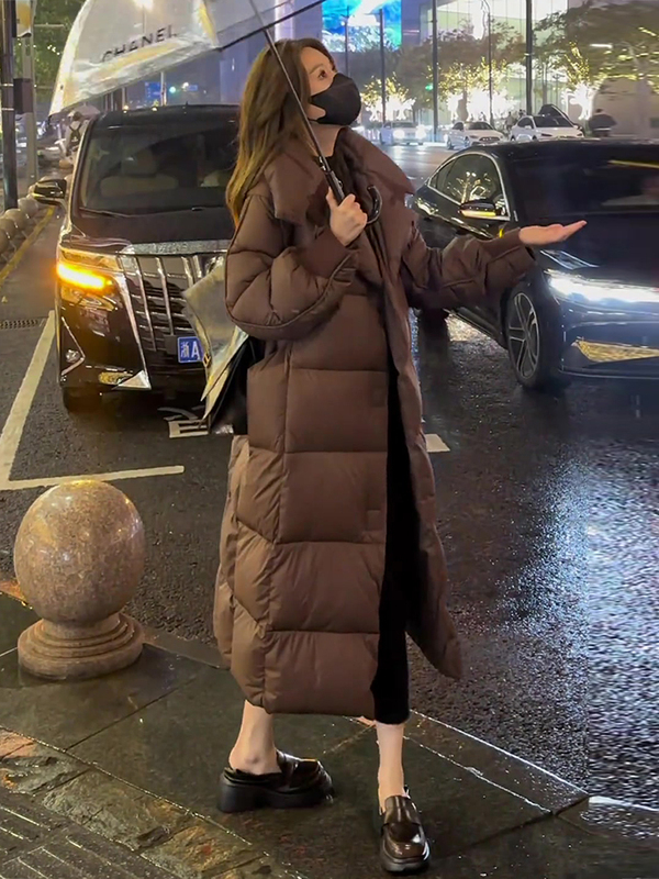 2026 Winter New Fashion Design Large Cotton Quilted Mid-Length Coffee-Colored White Duck down Jacket for Women Trendy
