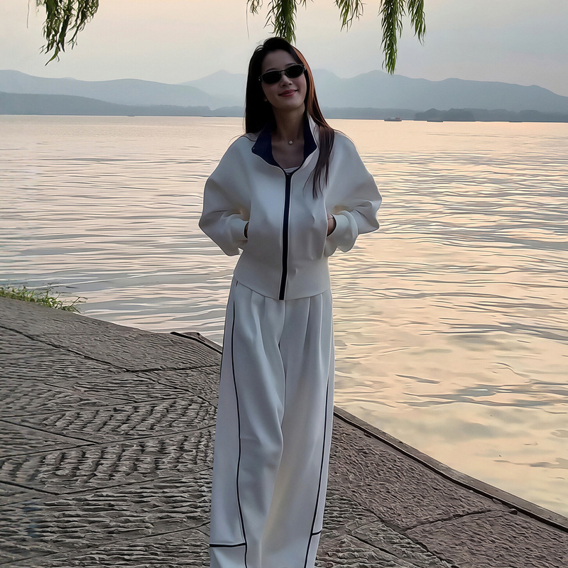 Korean Style Complete Ootd Outfit 2026 Autumn New Style Stand Collar Color-Blocking Long-Sleeve Sweatshirt and Wide-Leg Pants Two-Piece Set for Women Korean Style Complete Ootd Outfit 2026 Autumn New Style Stand Collar Color-Blocking Long-Sleeve Sweatshirt and Wide-Leg Pants Two-Piece Set for Women