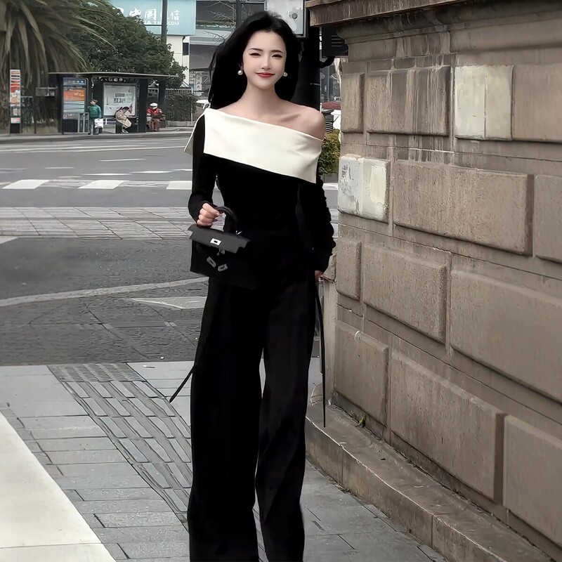 Minimalist High-Class Outfit Set for Women: 2026 Spring/Summer Color-Blocked Off-Shoulder Long-Sleeve T-Shirt + High-Waisted Casual Wide-Leg Pants