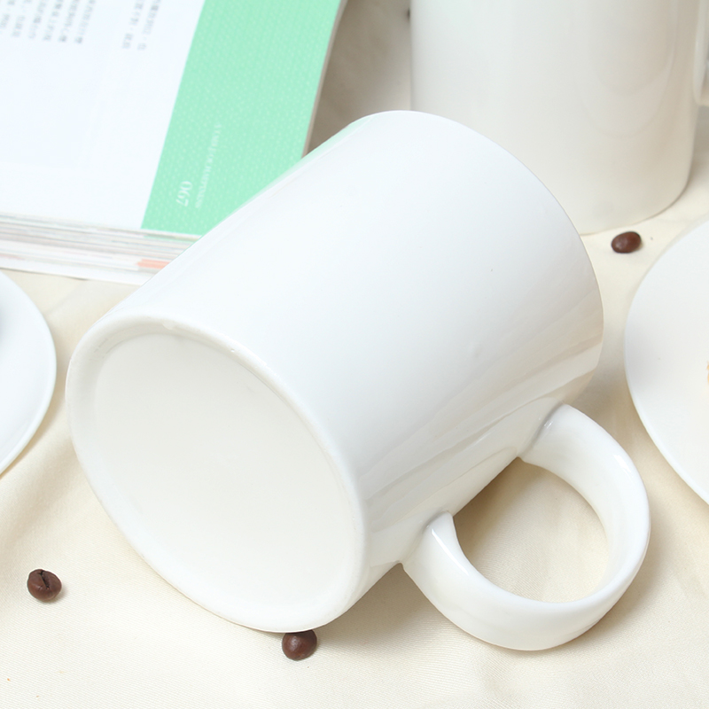 A straight white classic ceramic cups with handles keller cup cup cup A cup of milk cup coffee for breakfast