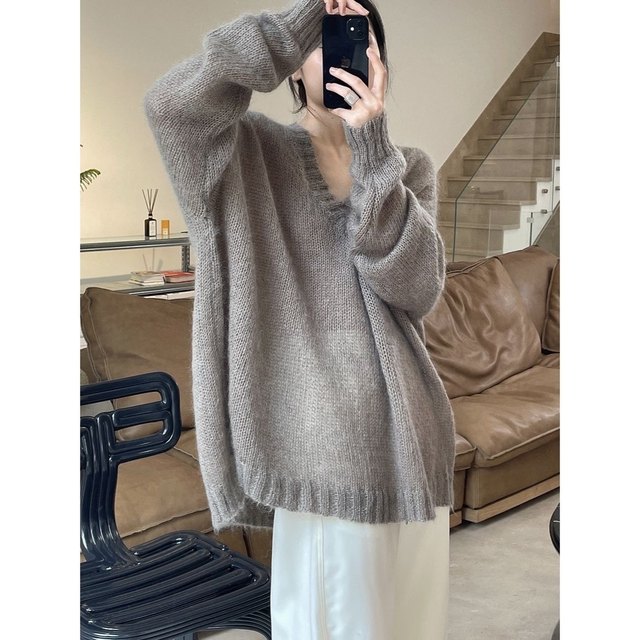 Lazy style ຄໍ V-ຄໍ sweater ຄໍເຕົ້າໄຂ່ທີ່ເກົາຫຼີສໍາລັບແມ່ຍິງ mid-length 2024 ຕົ້ນລະດູໃບໄມ້ປົ່ງໃຫມ່ວ່າງ blouse slimming sweater ພາຍໃນ