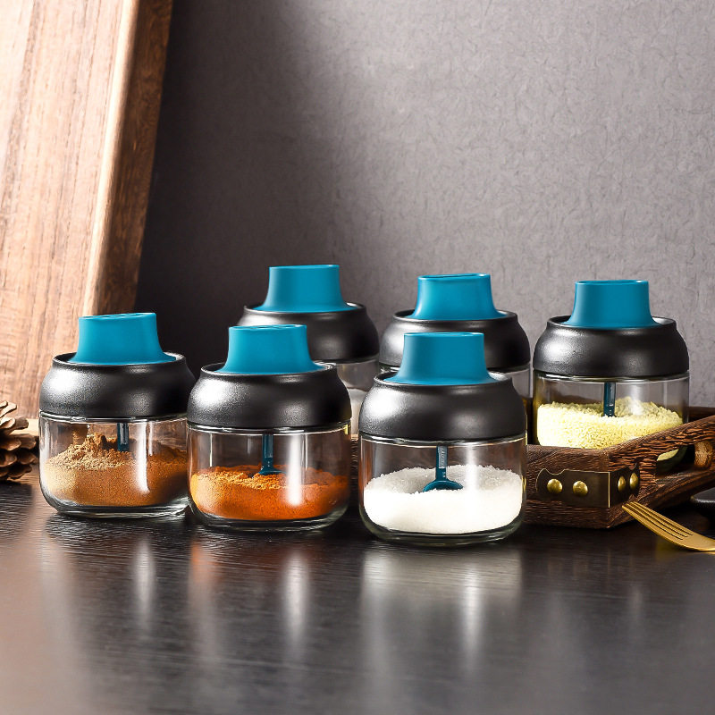 Spoon lid one piece spice box kitchen salt can seasoning bottle salt MSG seasoning jar storage jar combination set