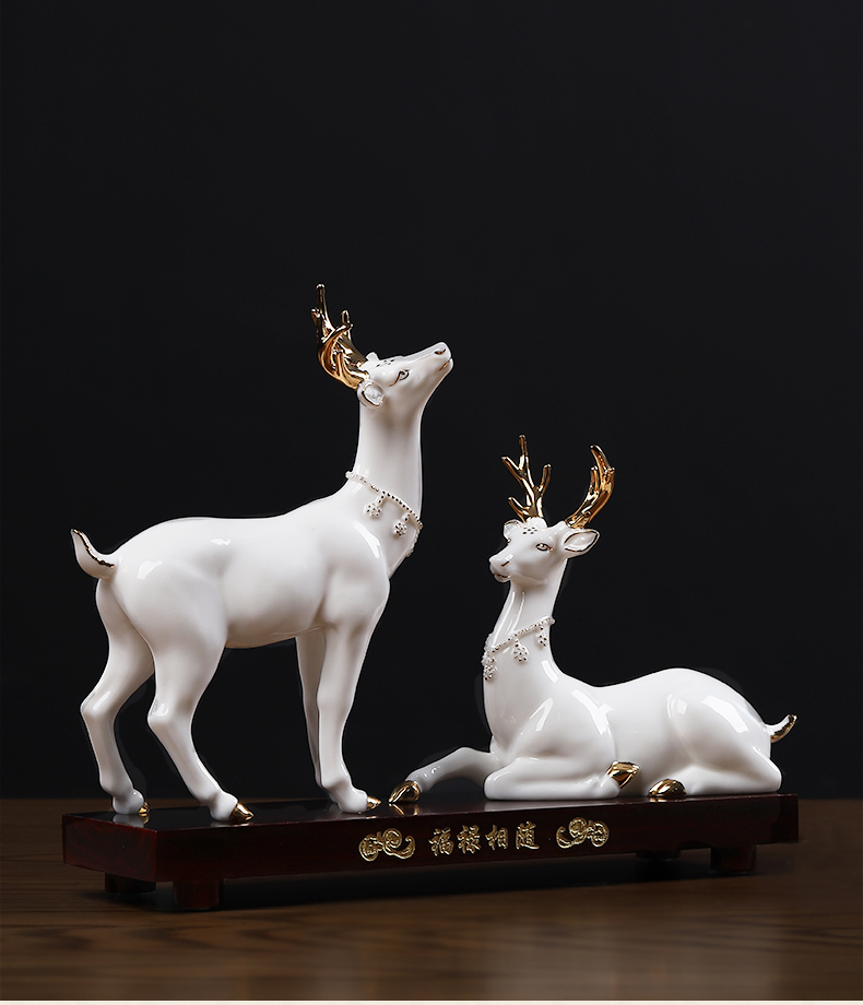 East mud dehua white porcelain its fuels the deer place to live in the living room TV cabinet decoration/blessing