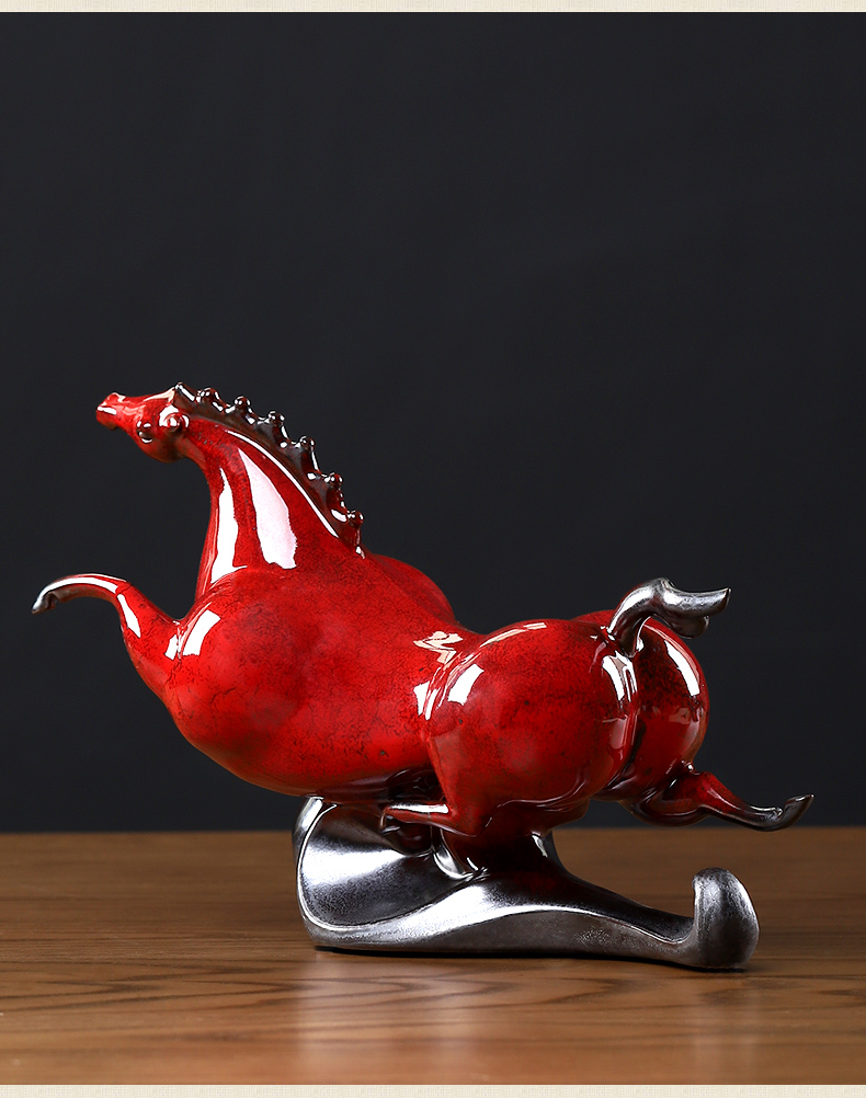 The east mud horse furnishing articles ceramics handicraft office desktop wine don horse decoration/treader tianma