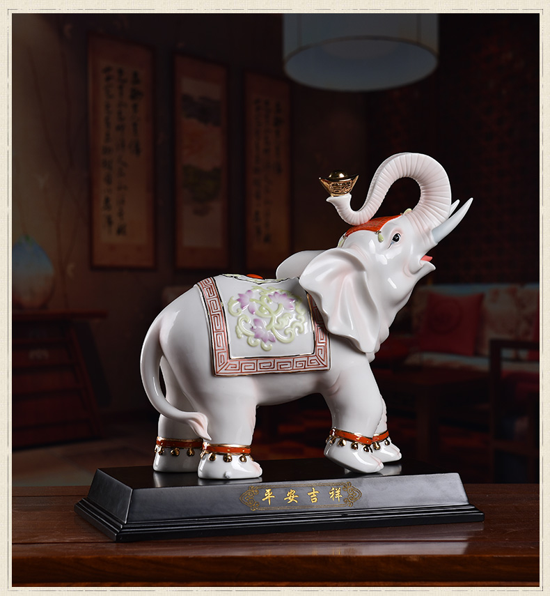 The east mud lucky elephant furnishing articles home sitting room decoration ceramics handicraft high - grade version into gifts