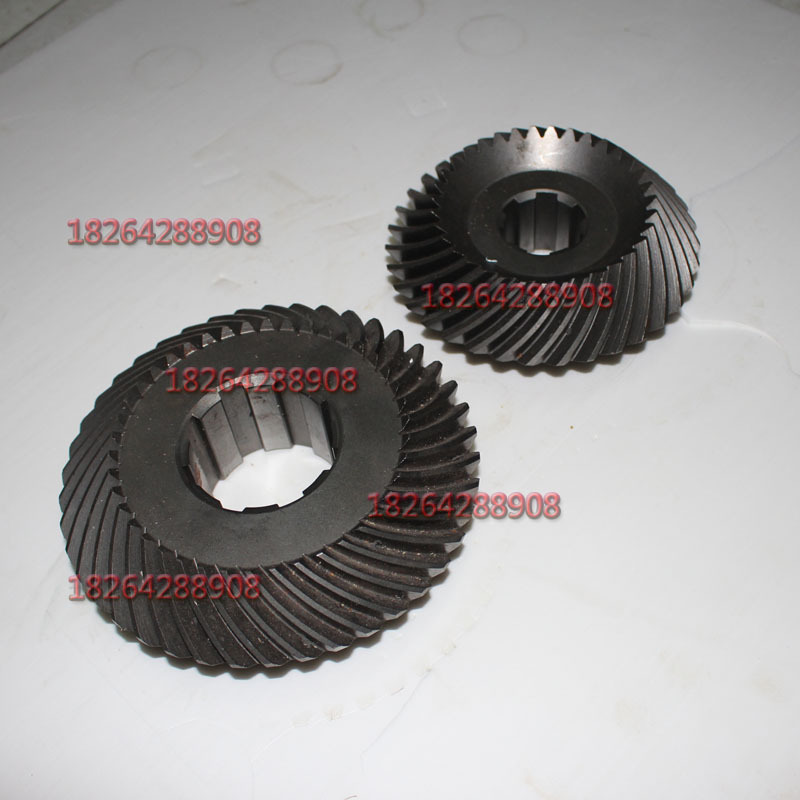 Tengzhou Lunan Weida X5032Ax5036A Milling Machine Helical Gear Carbonized Arc-Toothed Gear Z35 Tooth Z42 Tooth Tengzhou Lunan Weida X5032Ax5036A Milling Machine Helical Gear Carbonized Arc-Toothed Gear Z35 Tooth Z42 Tooth