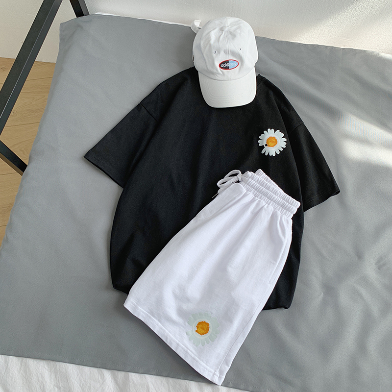 Round-collar short sleeve T-shirt suit Male and Korean version loose 100 hitch T-shirt Ins port Wind set matching clothes