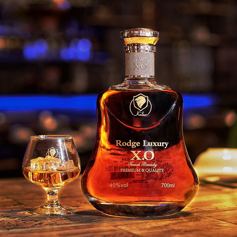 法国原酒进口国内灌装 Kalaer 卡拉尔 Rodge Luxury 洛爵·莱斯利 XO白兰地 700mL 礼盒装 天猫优惠券折后￥88包邮（￥138-50）赠2个酒杯 另有2款同价