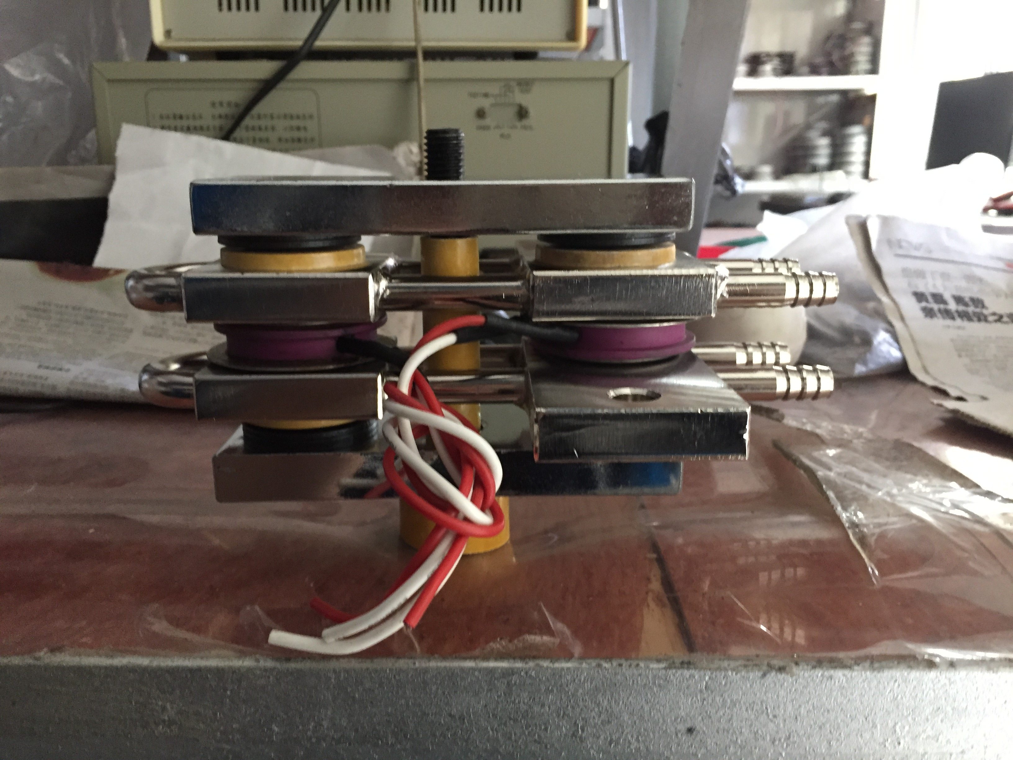 High power spot welding machine rolling machine can control silicon positive and reverse side water cooling 300A 500A 500A 800A