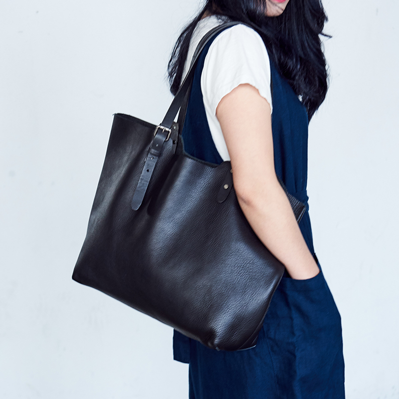 2023 New Tide Original Single Shoulder Bag Layer Lin Leather Limited Limited Bag Tot Pack